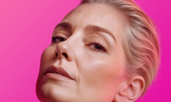 Η L’Oreal αναδεικνύει την ομορφιά ως κλειδί για μακροζωία