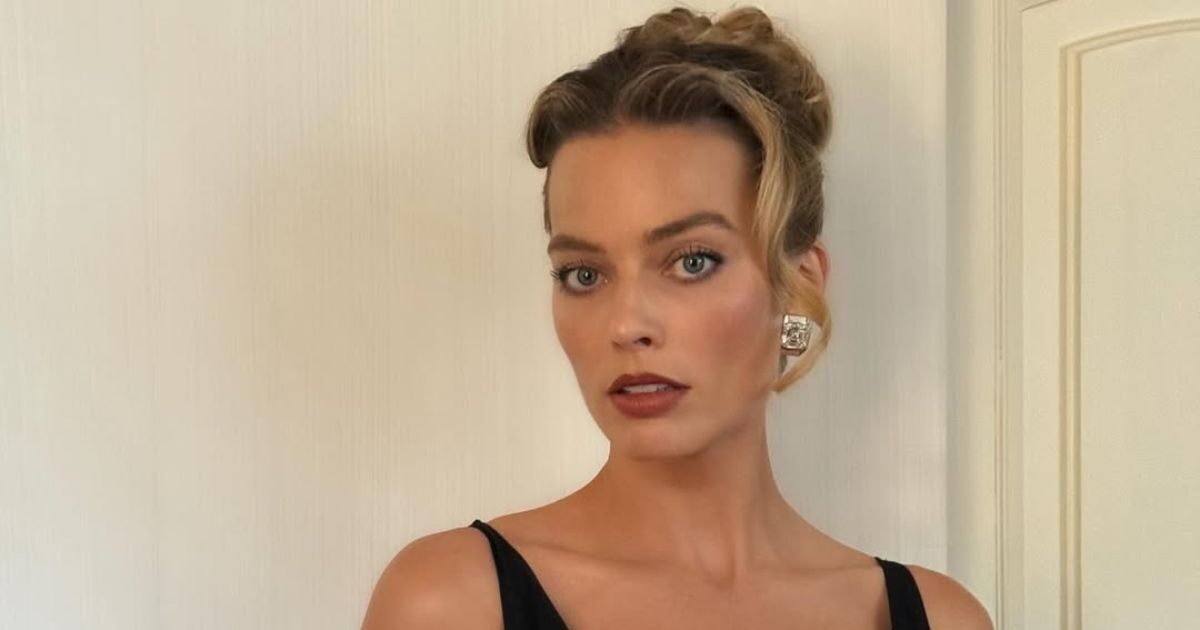 Margot Robbie: Το Mocha Mousse μανικιούρ της μας συναρπάζει!