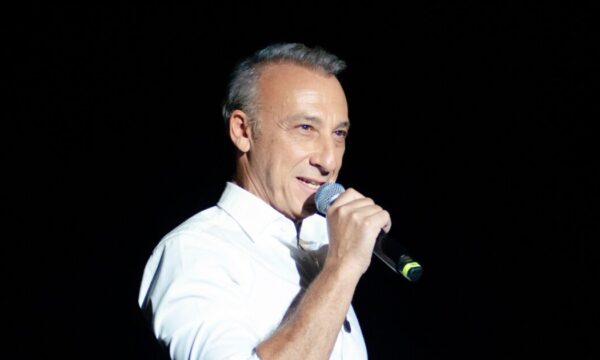 Μίνως Μάτσας: Γιορτάζει τα γενέθλιά του παρέα με τα δίδυμα – «Τρεις γενέθλιοι με 53 χρόνια απόσταση»