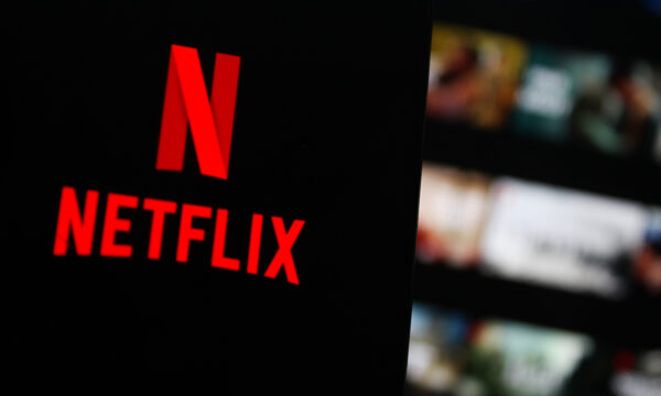 Αστέρας του Netflix χάνει τη ζωή του στα 37 μετά από πτώση – Θρήνος στους θαυμαστές