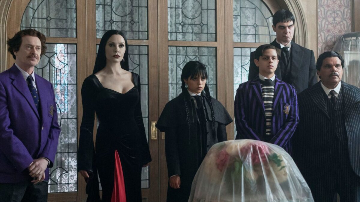 Η 2η σεζόν του «Wednesday» εξακολουθεί να κυριαρχεί στο Netflix