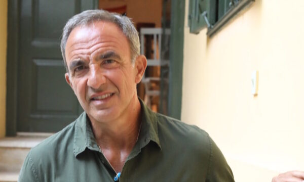 Νίκος Αλιάγας: Γιατί αποφεύγει να μοιράζεται προσωπικές του εικόνες