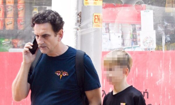 Νίκος Ψαρράς: Η σπάνια έξοδος με τον 11χρονο γιο του – Εικόνες