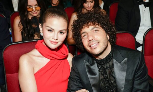 Selena Gomez: Ένωσε τη ζωή της με τον Benny Blanco υιοθετώντας το πιο ρομαντικό νυφικό στυλ
