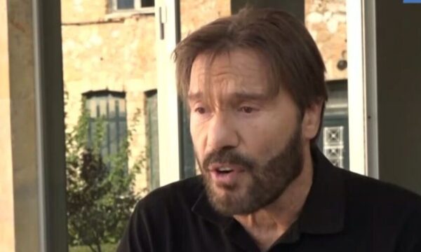 Στράτος Τζώρτζογλου για Γιώργο Μαζωνάκη: «Ήταν ο μοναδικός που με στήριξε αφιλοκερδώς»