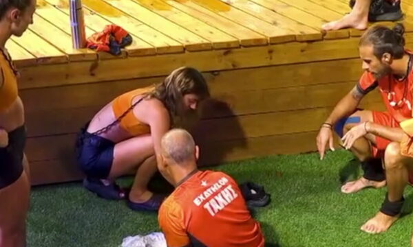 Exathlon: Ο συγκλονιστικός τραυματισμός του Τάκη Καραγκούνια – Έπεσε στη βίλα και στραμπούληξε τον αστράγαλό του