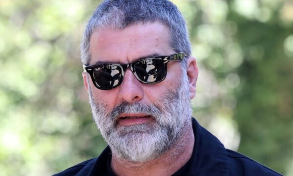 Βασίλης Μπισμπίκης: «Έχασα τον έλεγχο και χτύπησα παρκαρισμένα αυτοκίνητα» – Η πρόσφατη δήλωση για το περιστατικό