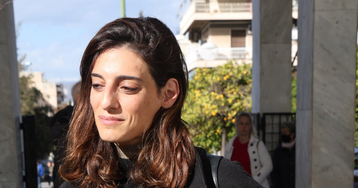 Χριστίνα Χειλά Φαμέλη: «Το πένθος το ένιωσα καθυστερημένα, ήμουν απούσα από το σώμα και τη ζωή μου»