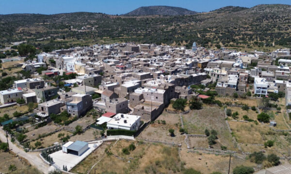 ΒΙΝΤΕΟ – Ολύμποι Χίου: Όπου ο τρόπος ζωής περασμένων εποχών παραμένει ζωντανός