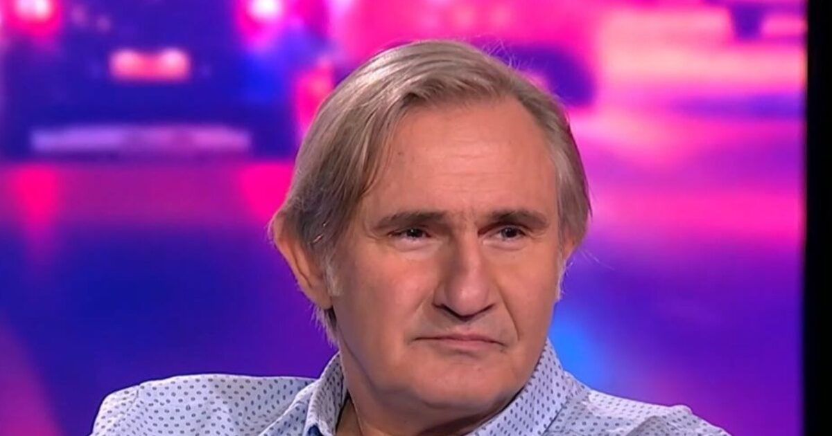 Άκης Σακελλαρίου: «Πέρασα δέκα ημέρες στην εντατική»
