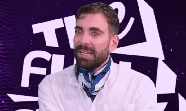 Ο Έντι Γαβριηλίδης από το GNTM αποκαλύπτει: «Είναι ανόητο να συζητάμε το 2025 αν κάποιος θα με αποκαλέσει έτσι ή αλλιώς»