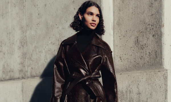 Marks & Spencer: Η νέα συλλογή εκφράζει τη μοντέρνα θηλυκότητα με κλασικά κομμάτια