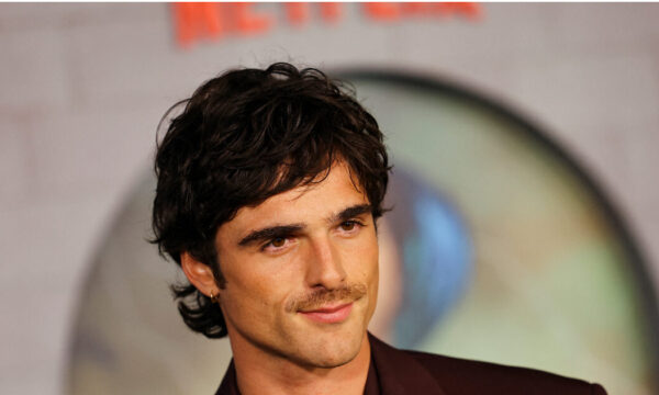Ο Jacob Elordi είναι η νέα εικόνα του οίκου Cartier! Η Sofia Coppola απαθανάτισε την καμπάνια που δεν πρέπει να χάσεις