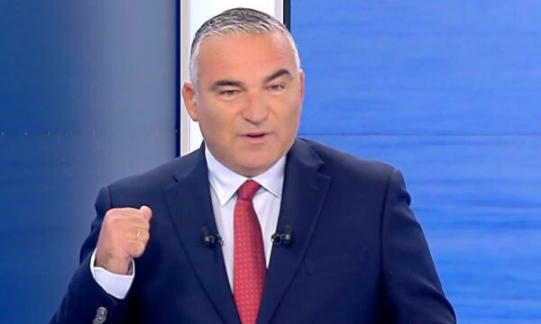 Οι Αταίριαστοι: Απών ο Χρήστος Κούτρας – Τι ανέφερε στην αρχή ο Γιάννης Ντσούνος