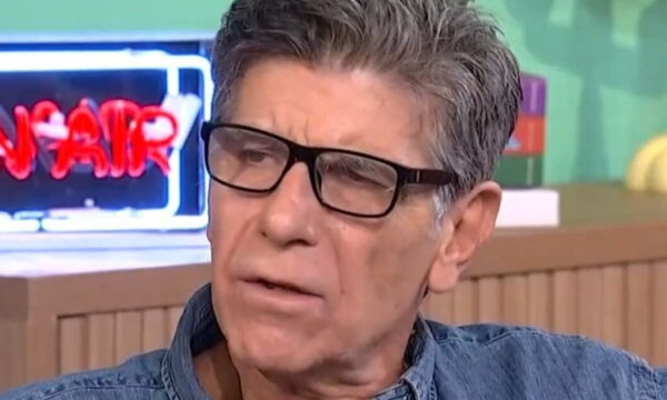 Γιάννης Μπέζος στο «Στούντιο 4»: «Έχω κουραστεί, δεν με συναρπάζει πλέον – Δεν έχω διάθεση να συνεχίσω»