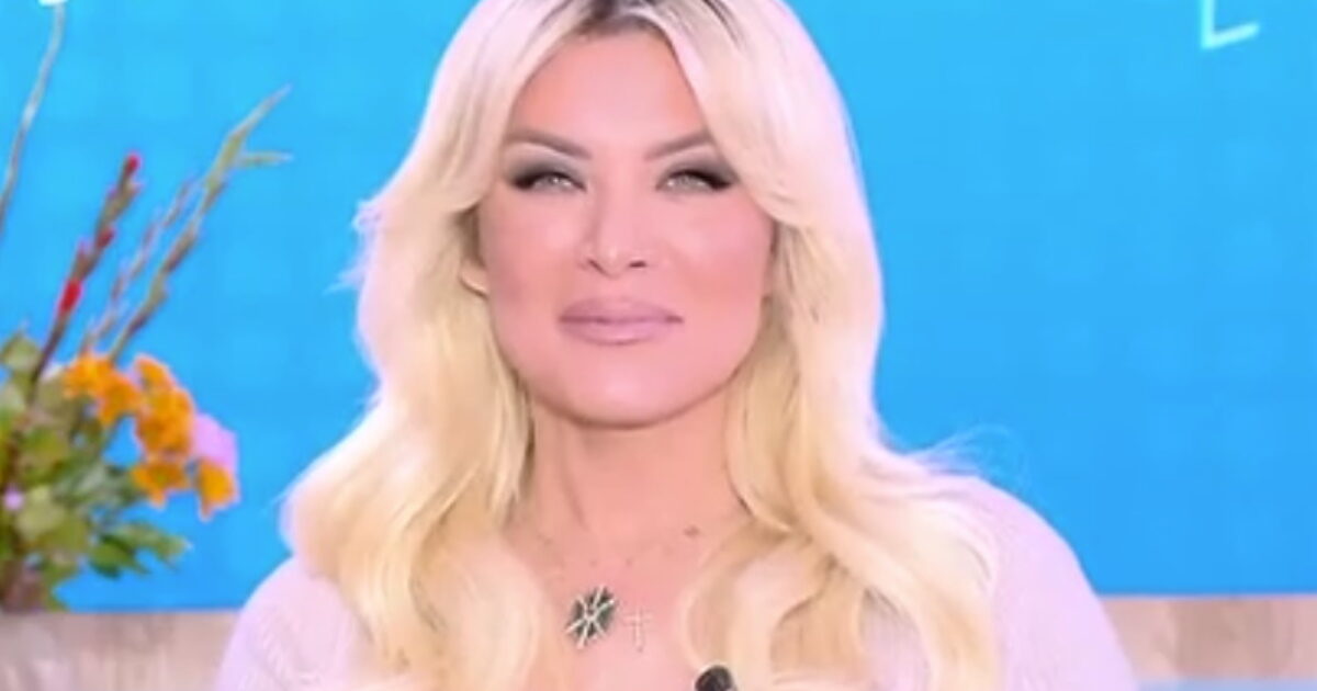 Κατερίνα Καινούργιου: «Ποιο παιδικό καρεκλάκι έχεις επιλέξει; Έχουμε χρόνο μπροστά μας!»