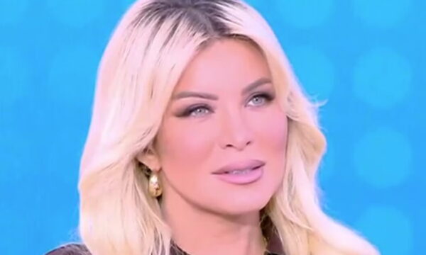 Κατερίνα Καινούργιου: «Επιθυμώ να έχω 5 δραχμές στην άκρη για να είμαι αξιοπρεπής προς τα παιδιά μου»