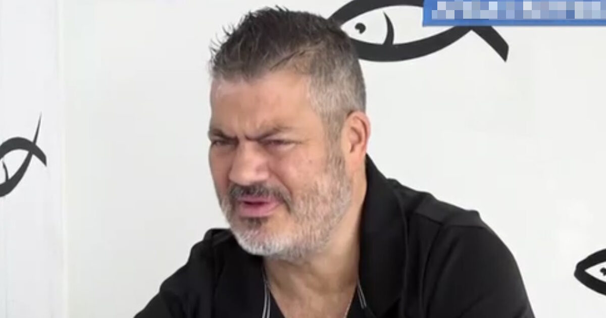 Μανώλης Κονταρός: «Κατάφερα να σηκωθώ από το καροτσάκι, αλλά μόλις διέκοψα τις φυσικοθεραπείες, επέστρεψα»