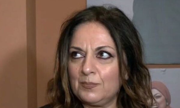 Σοφία Μουτίδου: «Είναι εξαιρετικά σεξιστικό να ρωτάτε αν μπορούμε να συνυπάρχουμε πολλές γυναίκες μαζί»