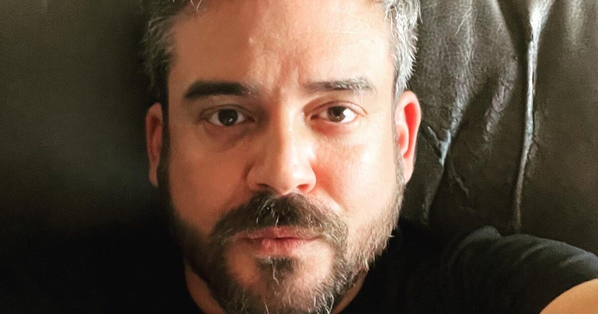 Πυγμαλίων Δαδακαρίδης: Η σπάνια αναφορά στη σύντροφό του – «Εκτός από τη σχέση μου, ερωτεύτηκα και τη γάτα της»