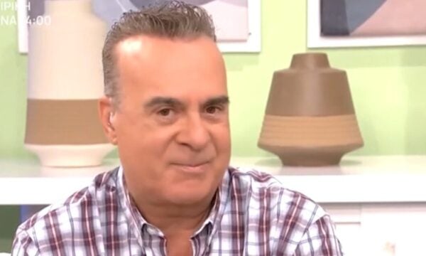 Φώτης Σεργουλόπουλος: «Συγκινήθηκε» μιλώντας για τη νονά του, Κατερίνα Γιουλάκη – «Μου το είχε εκμυστηρευτεί, ήταν από τους αγαπημένους μου ανθρώπους»