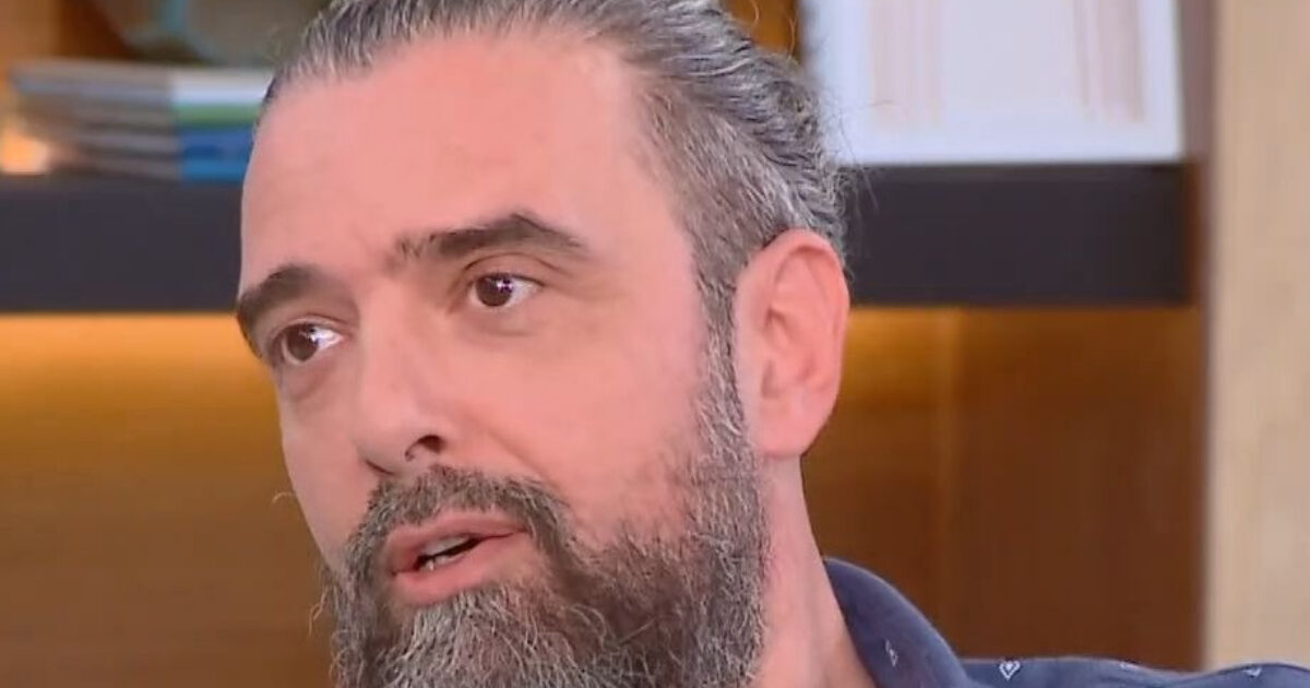 Σωτήρης Τσαφούλιας: «Η πρωτότοκη κόρη μου επέλεξε την υποκριτική, αποφεύγω να μιλάω γι’ αυτή γιατί αγνοώ τι μπορεί να την ενοχλεί»