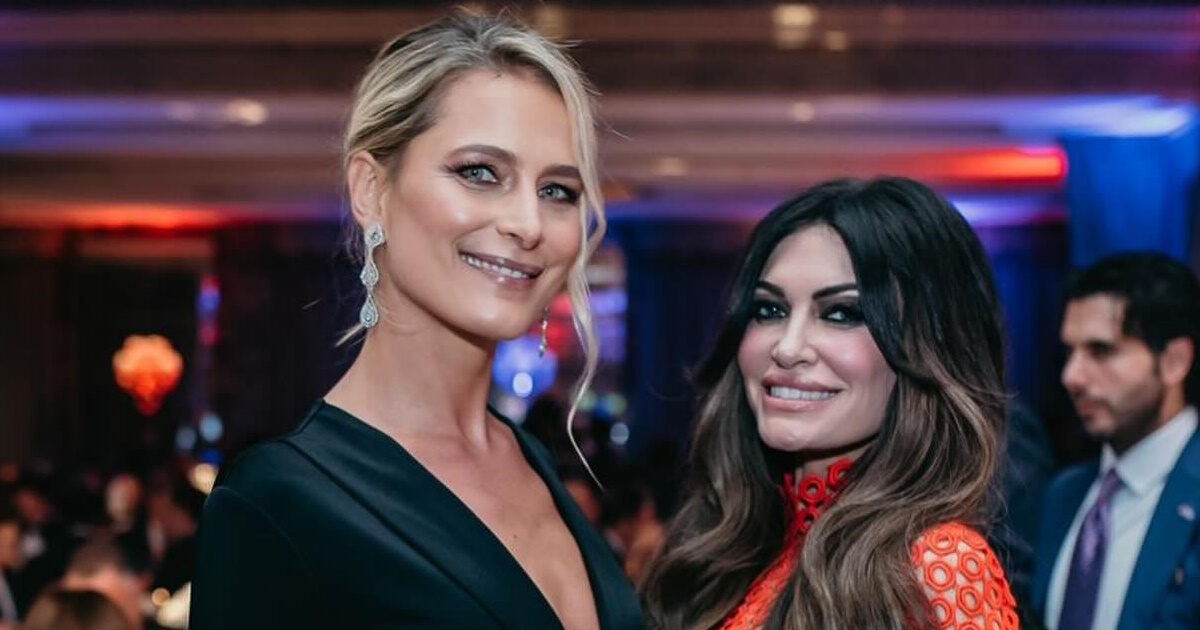 Τατιάνα Μπλάτνικ: Η λαμπερή παρουσία σε φιλανθρωπικό γκαλά και η φωτογραφία με την Κίμπερλι Γκίλφοϊλ