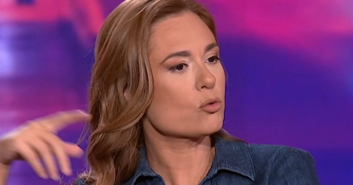 Θάλεια Ματίκα: «Δεν μου αρέσει να θεωρούμε τις δουλειές του σπιτιού αποκλειστικά γυναικεία υπόθεση»