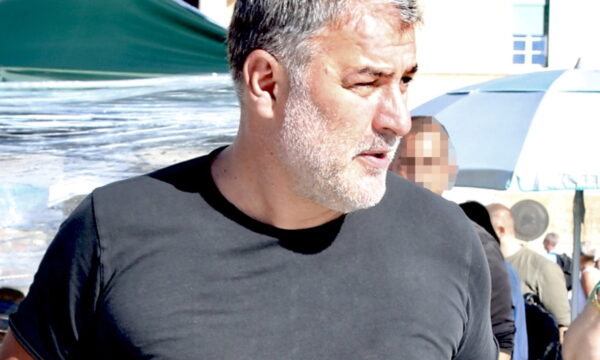 Βασίλης Μπισμπίκης: Ποιος και για ποιο λόγο τον προσκάλεσε στη σκηνή του Πάνου Ρούτσι στο Σύνταγμα – Η εκτενής ανάρτηση