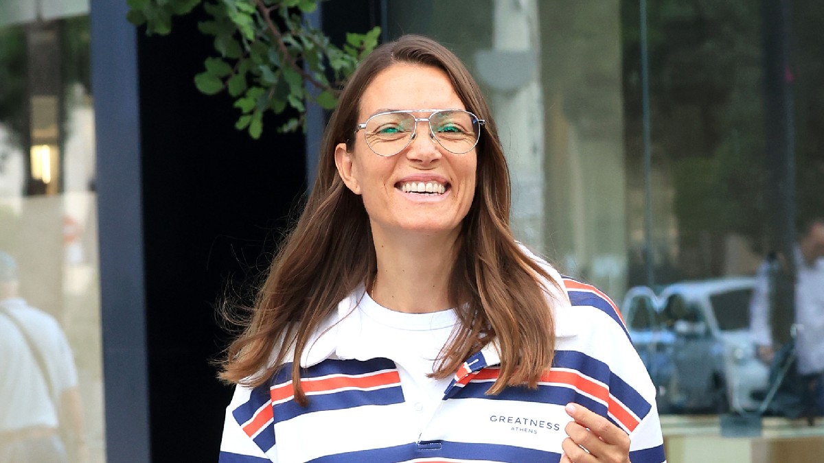 Βίκυ Καγιά: Αναβαθμισμένο casual look τέλειο για το φθινόπωρο