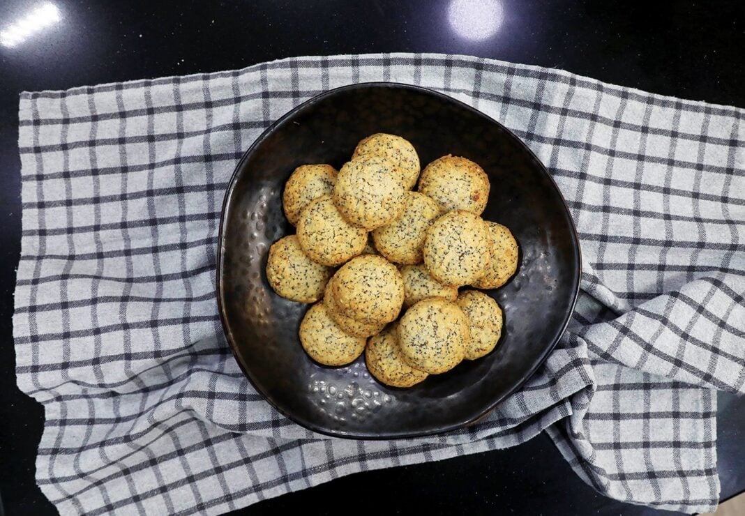 BISKOTA-PAPAROUNOSPORO-1