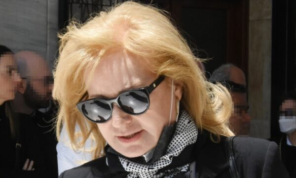 Αγγελική Νικολούλη: «Η απώλεια της μητέρας μου δημιούργησε τεράστιο κενό» – Η δήλωση για το Φως στο Τούνελ