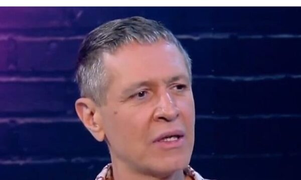 Αιμίλιος Χειλάκης: «Με τον αδελφό μου είμαστε δυο γνωστοί άνθρωποι που έχουμε διαφωνήσει σε θεμελιώδη ζητήματα»