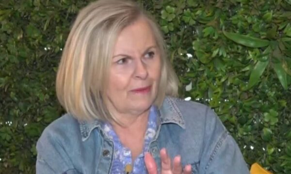 Άννα Χατζησοφιά: «Ο ξαφνικός χαμός του αδελφού μου μας αιφνιδίασε»