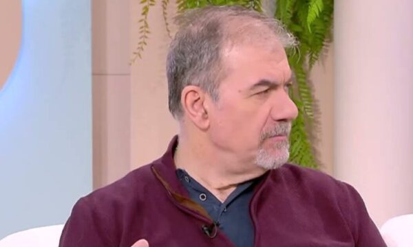 Δημήτρης Σταρόβας: «Μετά από χρόνια, δεν χρειάστηκα επέκταση στη ζώνη του αεροπλάνου»