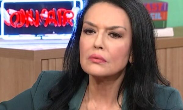 Η Ελένη Φιλίνη στο Στούντιο 4: «Δέχτηκα παρενοχλήσεις και αντέδρασα δυναμικά»