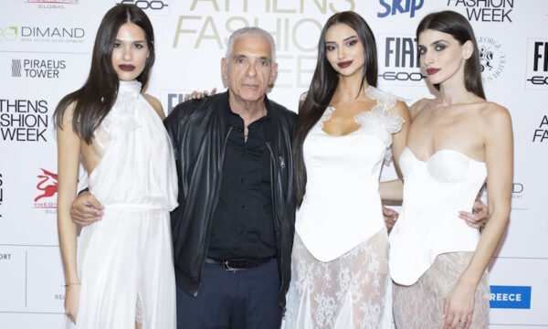 Kathy Heyndels: Καθηλωτική η νέα συλλογή “Dark Elegance” στην Athens Xclusive Designers Week