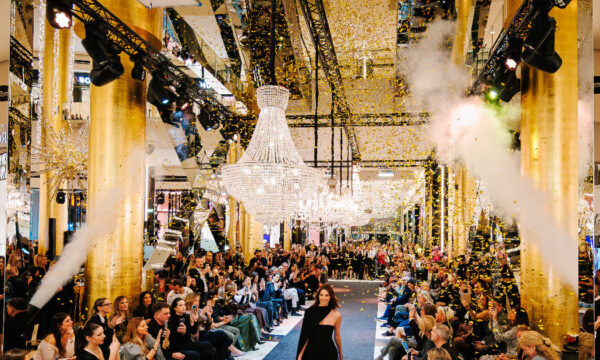 STAY GOLDEN FASHION SHOW: Το πιο λαμπερό fashion event της χρονιάς στο Golden Hall