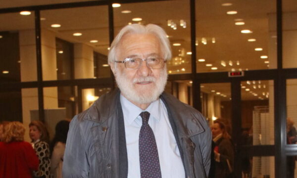 Γιάννης Σμαραγδής: «Είναι γνωστό ότι αντιμάχομαι το θλιβερό κατεστημένο που κυριαρχεί στον ελληνικό κινηματογράφο»