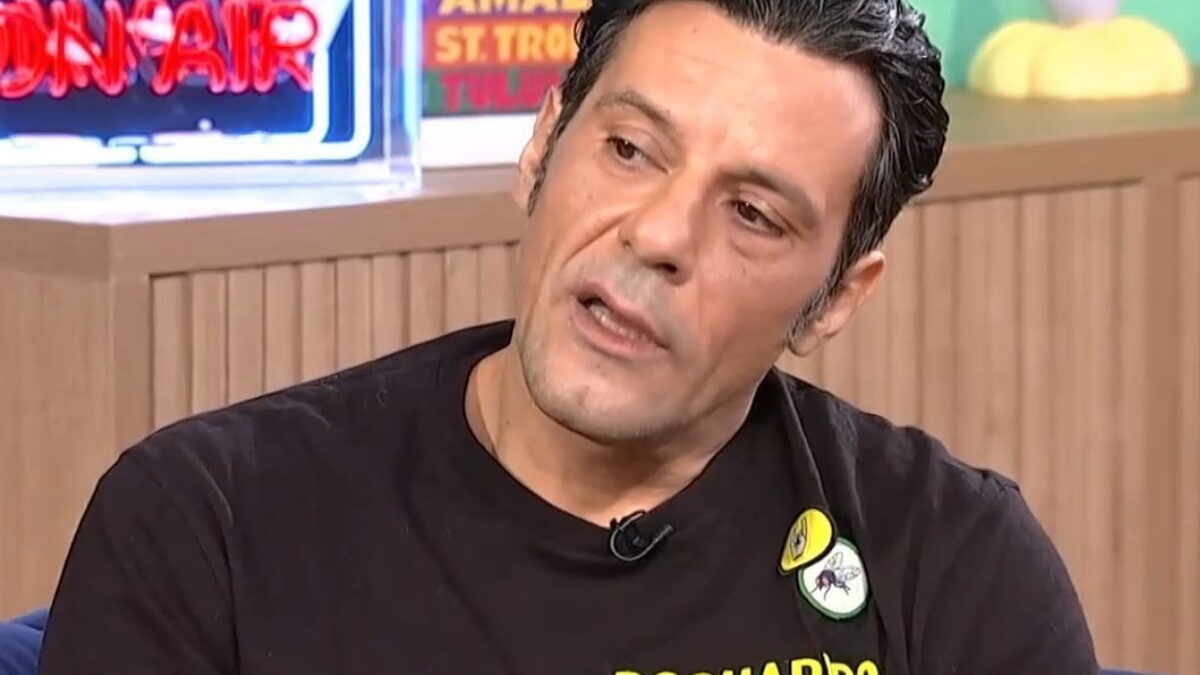 Γιώργος Σεϊταρίδης: «Είναι σαν να σου στρέφει τα μάτια προς τα μέσα ο Χριστός και να αντικρίζεις τα χάλια σου»