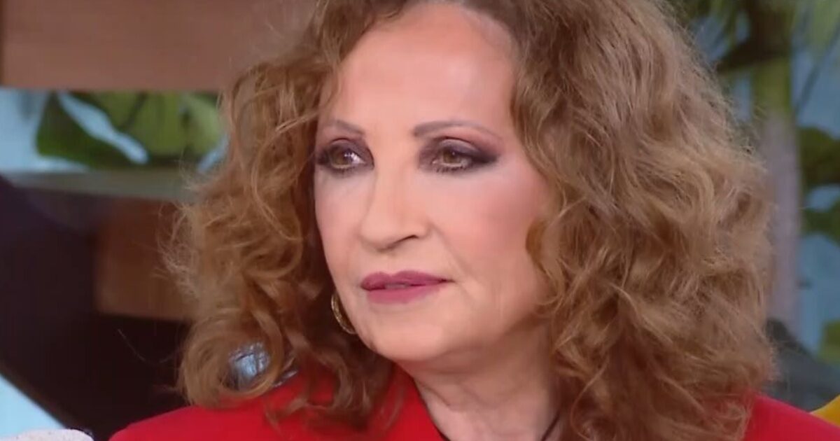 Γλυκερία: «Αυτή η ιστορία έχει λήξει, συγχωρεμένοι όλοι – Όσοι δεν το αποδέχονται δεν με απασχολεί»
