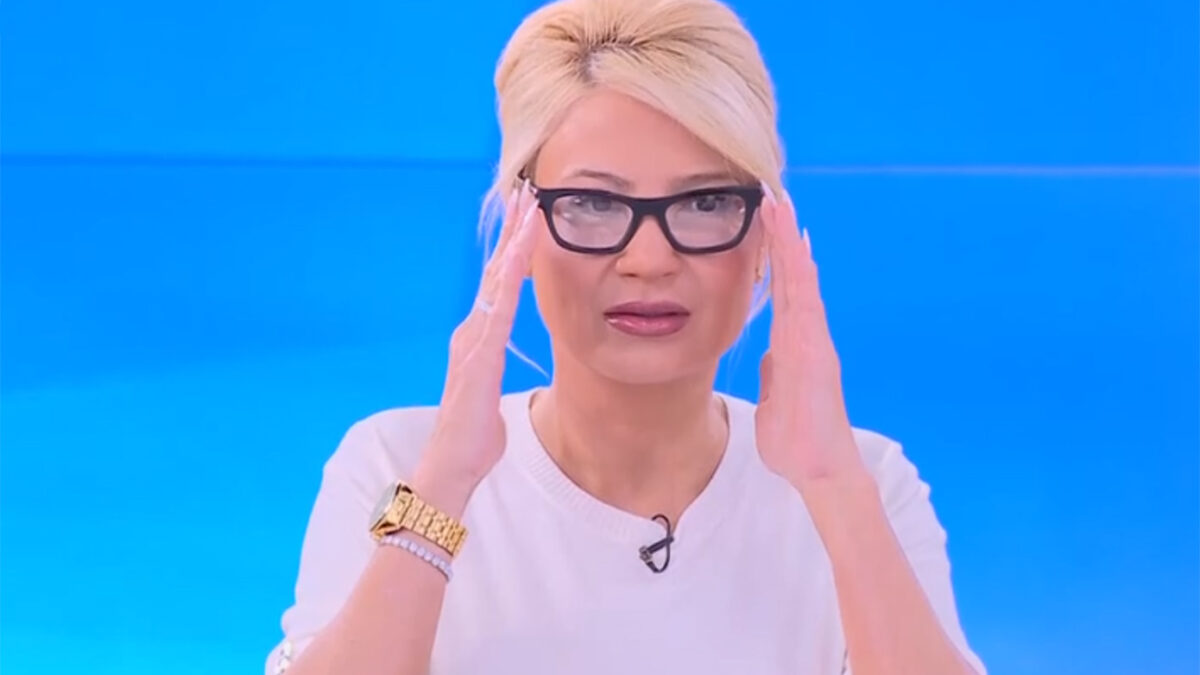 Η Φαίη Σκορδά ξανά στο Buongiorno: Η εγχείρηση στο μάτι και το άγχος