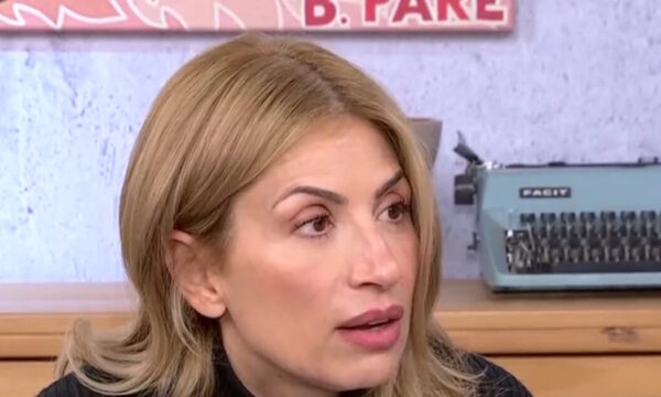 Μαρία Ηλιάκη: Η εξομολόγηση για την κόρη της – «Εκείνη τη στιγμή ήμουν έτοιμη να κλάψω από τις τύψεις»
