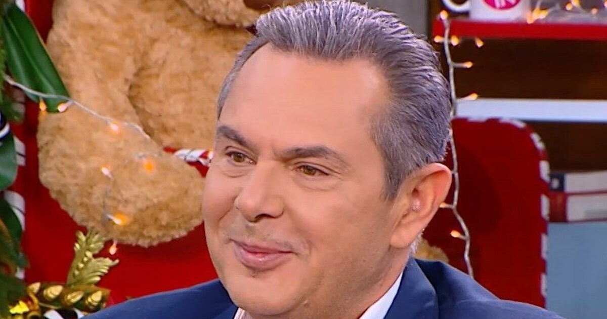 Πάνος Καμμένος: «Δεν βλέπω λόγο να φωτογραφηθώ με την Κίμπερλι Γκιλφόιλ, έχω ήδη πολλές φωτογραφίες στη ζωή μου»