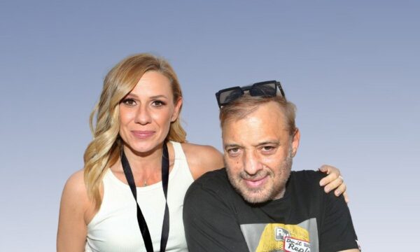 Κατερίνα Καραβάτου: «Αν συνεργαζόμουν με άντρα, θα προτιμούσα τον Χρήστο Φερεντίνο γιατί τον εκτιμώ ιδιαίτερα»