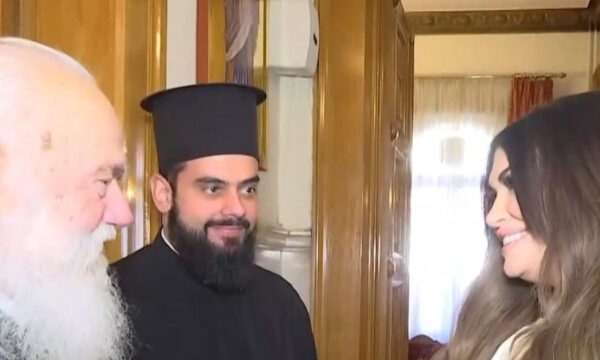 Κίμπερλι Γκιλφόιλ: Η επίσκεψη στον Αρχιεπίσκοπο Ιερώνυμο – «Χαίρομαι που σας συναντώ, ο Θεός να σας ευλογεί»