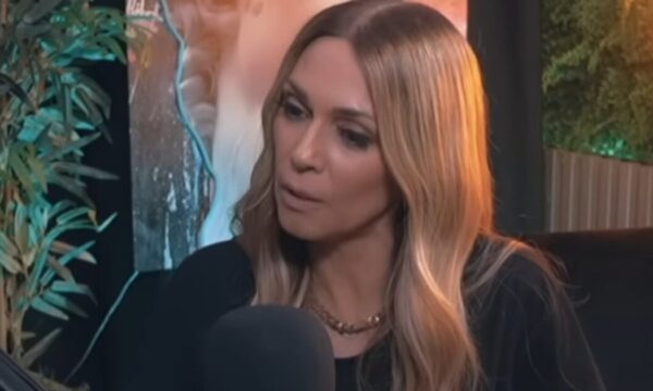 Έλλη Κοκκίνου: «Υπέφερα από αναιμία λόγω αφαγίας – Κατανάλωνα 4 νεκταρίνια ημερησίως, είχα μαύρους κύκλους και ήμουν χλωμή»