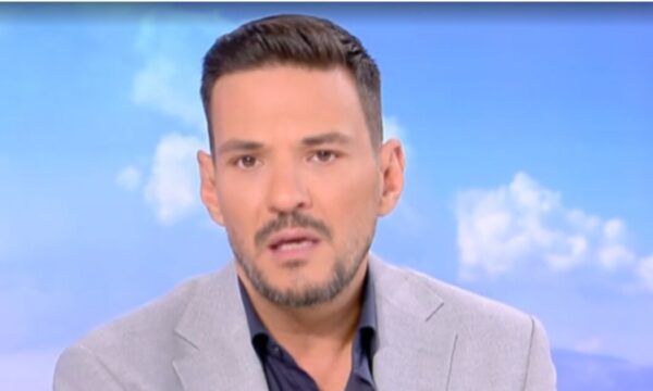 Κώστας Τσουρός για Ιωάννα Τούνη: «Το ότι αναγκάστηκαν όλοι στη δικαστική αίθουσα να παρακολουθήσουν το βίντεο, είναι εξευτελιστικό»