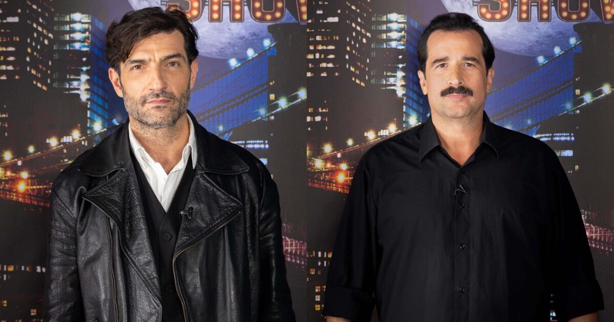 Νίκος Κουρής, Τάσος Νούσιας και Έλενα Κρεμλίδου φιλοξενούμενοι απόψε στο The 2Night Show με τον Γρηγόρη Αρναούτογλου