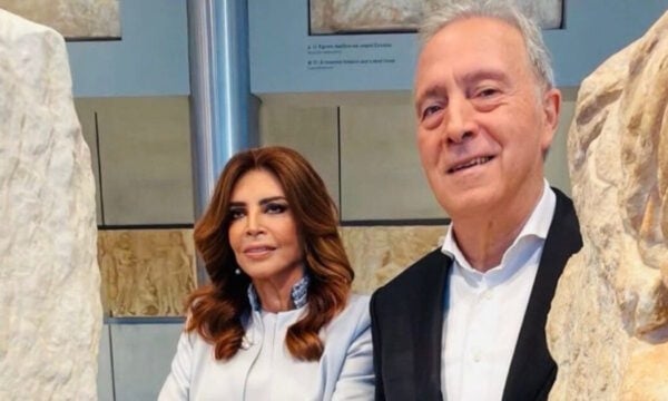 «Η Γυναίκα του Έλγιν»: Άρχισαν τα γυρίσματα του νέου δραματικού ντοκιμαντέρ της Μιμής Ντενίση
